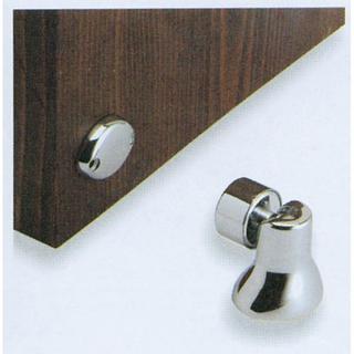 Magnetic door lock