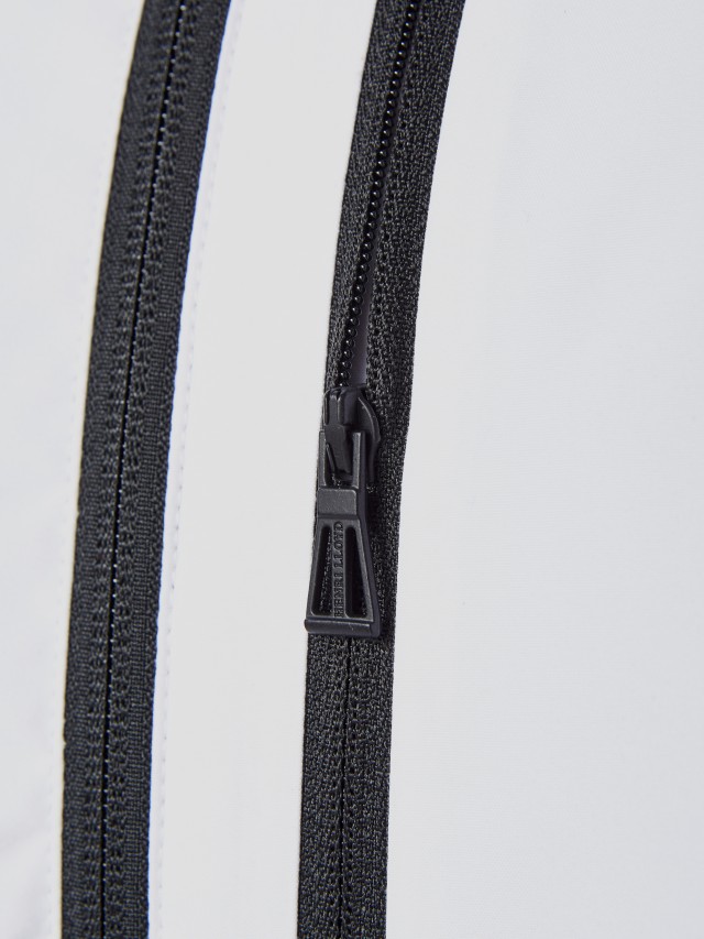 WOMENS BREEZE JACKET WHITE