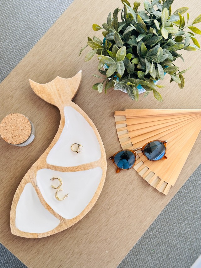 Πιατέλα σχήμα Φάλαινας Λευκή Cocoa