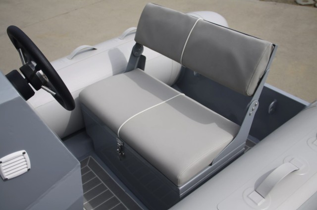 RIB Dolphin wiith Console and Seat, Grey