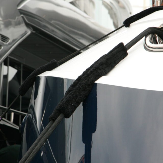 Κάλυμμα σχοινιού Μαύρο MaxiChafe Shearling Fluffy (50cm μήκος)