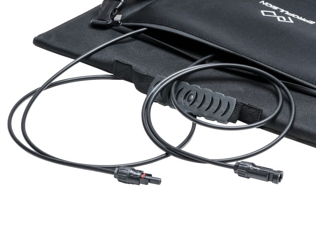 Αναδιπλούμενο Ηλιακό Πάνελ φόρτισης ηλεκτρικης εξωλέμβιας SPIRIT PLUS