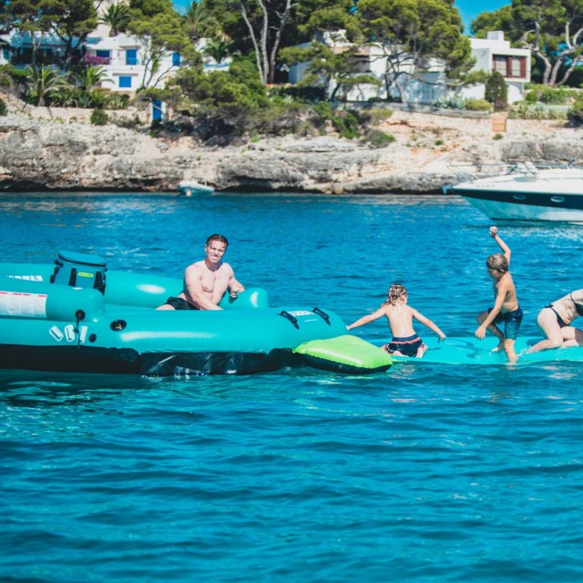 Φουσκωτό στρογγυλό θαλάσσης με σκίαστρο 6 Ατόμων