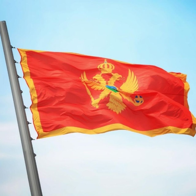Σημαία Μαυροβουνιου 0,50m