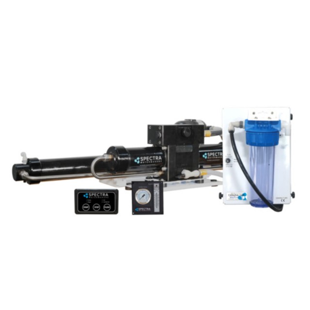 Αφαλατωτής Catalina 340 Remote 53lt/h / 12v DC 18A