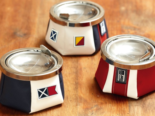 Ναυτικά Τασάκια