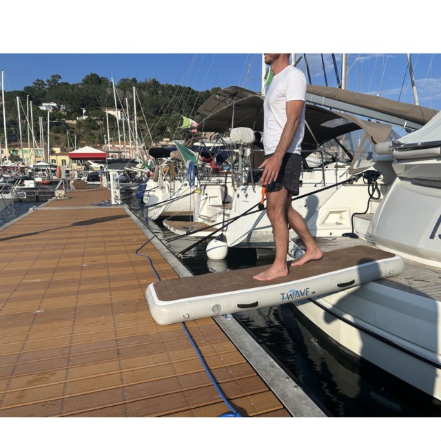 Φουσκωτή πασαρέλα T-WAVE 200x60xH17